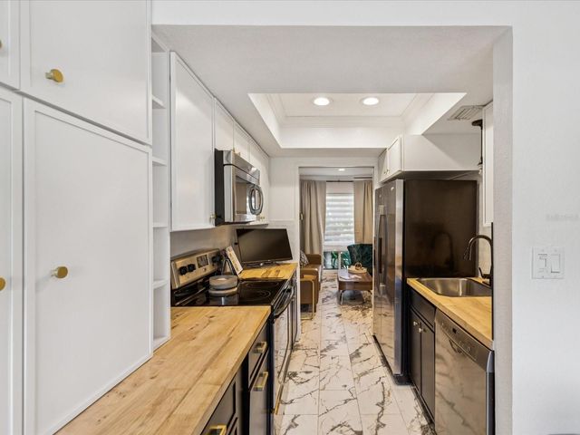 1308 70TH STREET N, St Petersburg, FL 33710