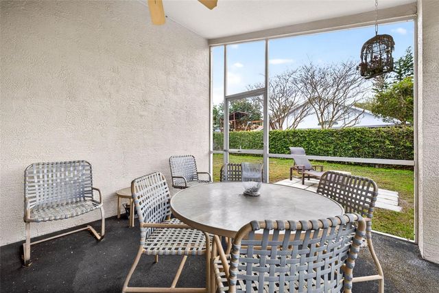 15501 CONWAY PLACE, Tampa, FL 33624