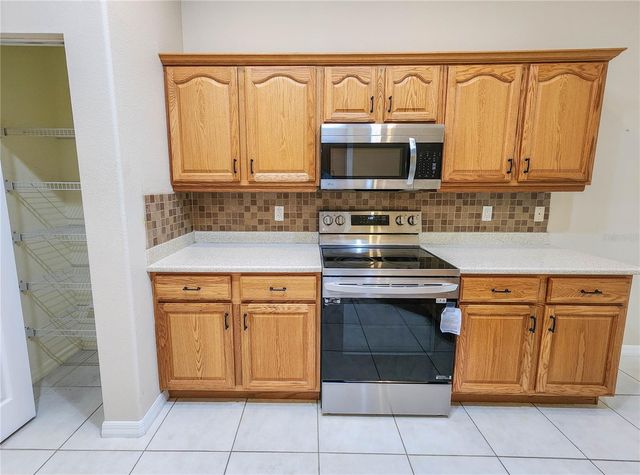 44 CROSSTIE COURT, Palm Coast, FL 32137