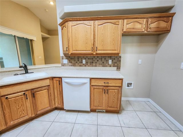 44 CROSSTIE COURT, Palm Coast, FL 32137