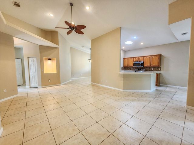44 CROSSTIE COURT, Palm Coast, FL 32137