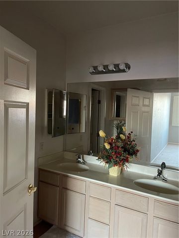 1138 Evening Ridge Street, Henderson, NV 89052