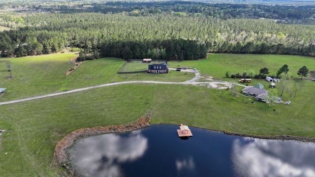 601 Vinson Rd, Leesville, LA 71446