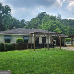 1636 Bridgeport Drive NW, Atlanta, GA 30318
