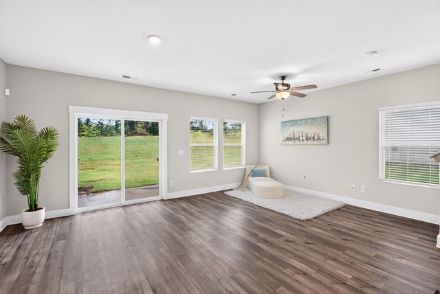 919 Yarn Way, Greer, SC 29651