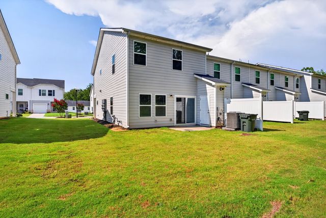 919 Yarn Way, Greer, SC 29651