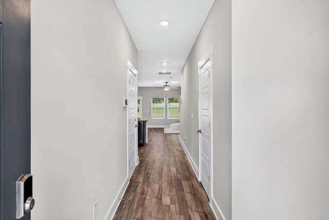 919 Yarn Way, Greer, SC 29651