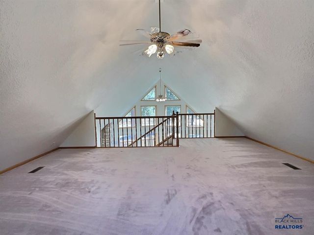 2055 ASPEN HILLS RD, Spearfish, SD 57783