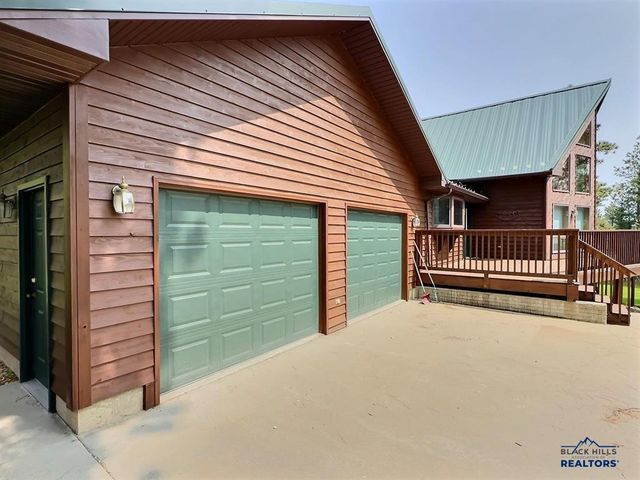 2055 ASPEN HILLS RD, Spearfish, SD 57783