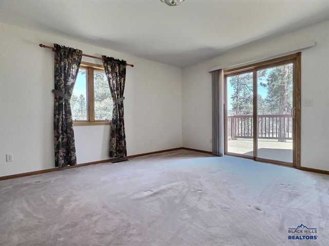 2055 ASPEN HILLS RD, Spearfish, SD 57783