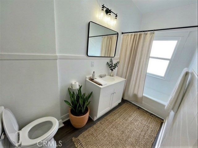 1334 S Berendo Street, Los Angeles, CA 90006
