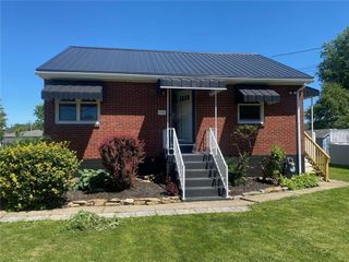 108 Federal St, Fayette City, PA 15473
