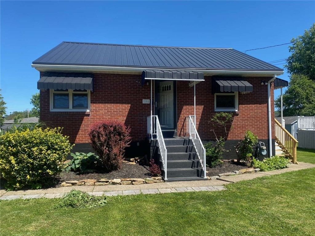 108 Federal St, Fayette City, PA 15473