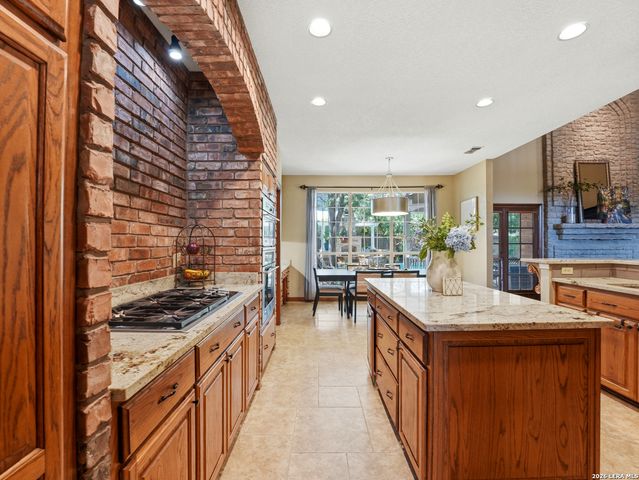 1618 Foxberry, San Antonio, TX 78248