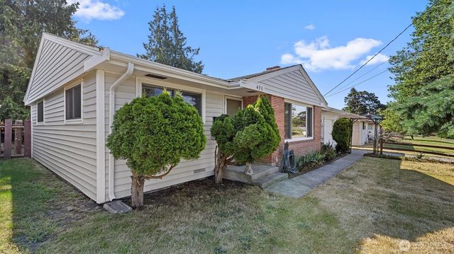490 SE Pasek Street, Oak Harbor, WA 98277