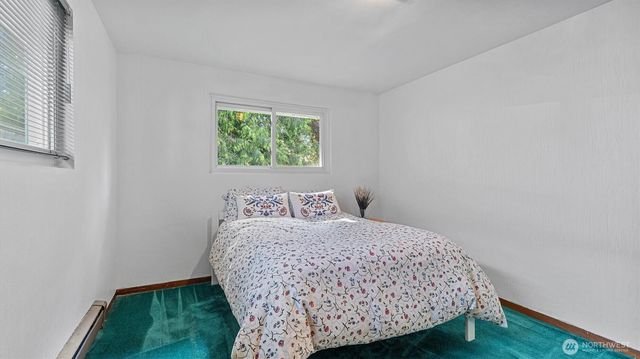 490 SE Pasek Street, Oak Harbor, WA 98277