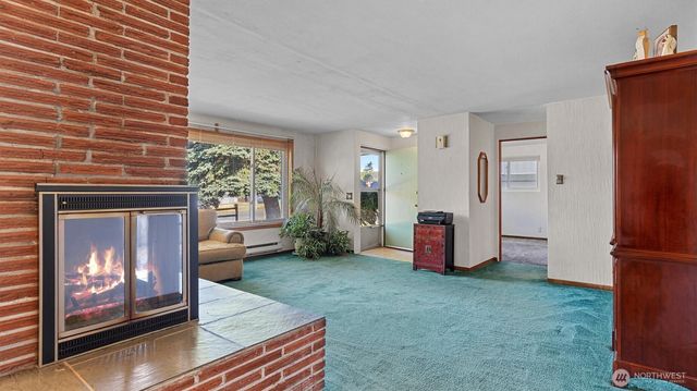 490 SE Pasek Street, Oak Harbor, WA 98277