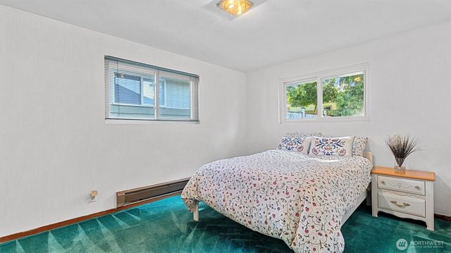 490 SE Pasek Street, Oak Harbor, WA 98277
