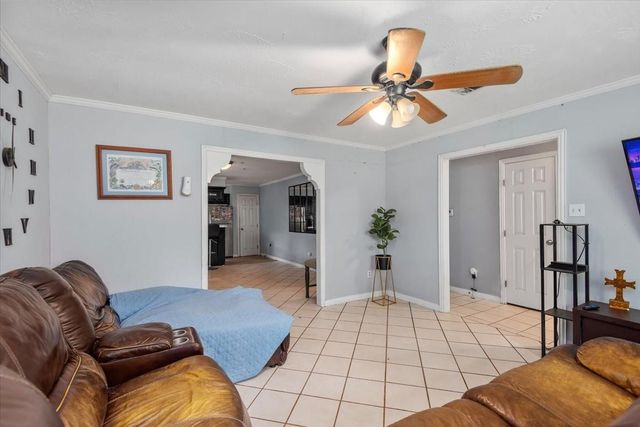 23011 Bayleaf Drive, Spring, TX 77373