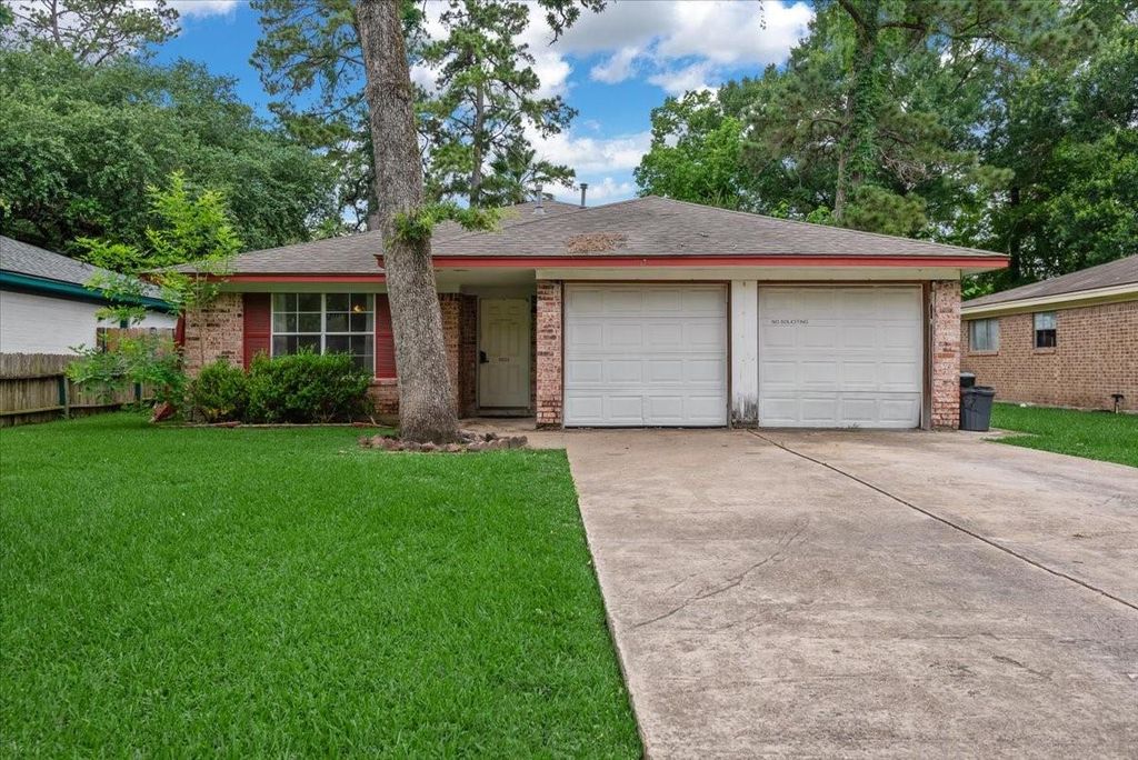 23011 Bayleaf Drive, Spring, TX 77373