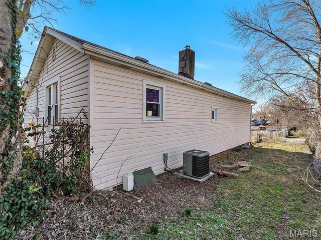 331 Rauhut Avenue, St Louis, MO 63125