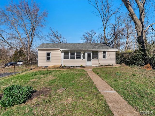 331 Rauhut Avenue, St Louis, MO 63125