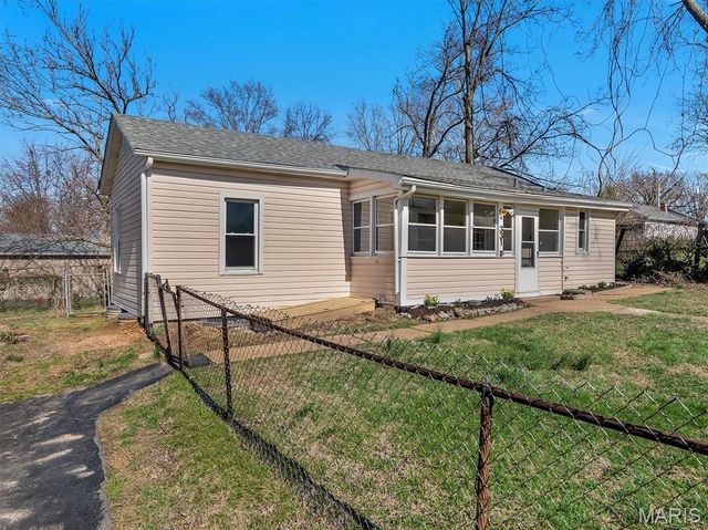 331 Rauhut Avenue, St Louis, MO 63125