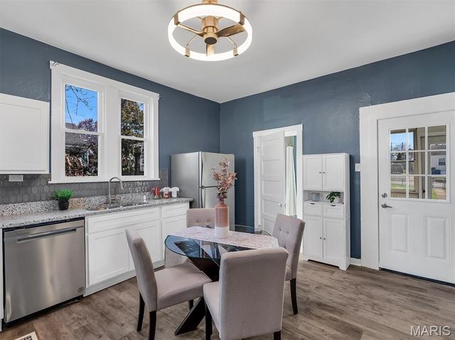 331 Rauhut Avenue, St Louis, MO 63125