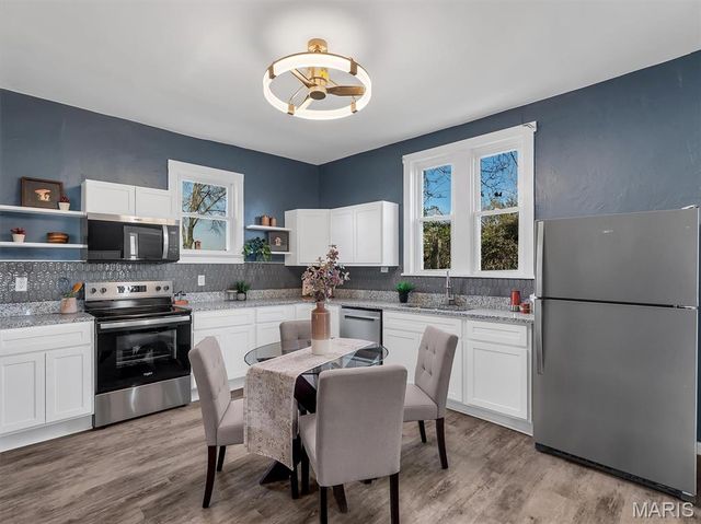 331 Rauhut Avenue, St Louis, MO 63125