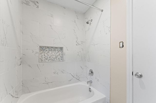 25503 Foxbriar Lane, Spring, TX 77373