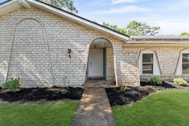 25503 Foxbriar Lane, Spring, TX 77373