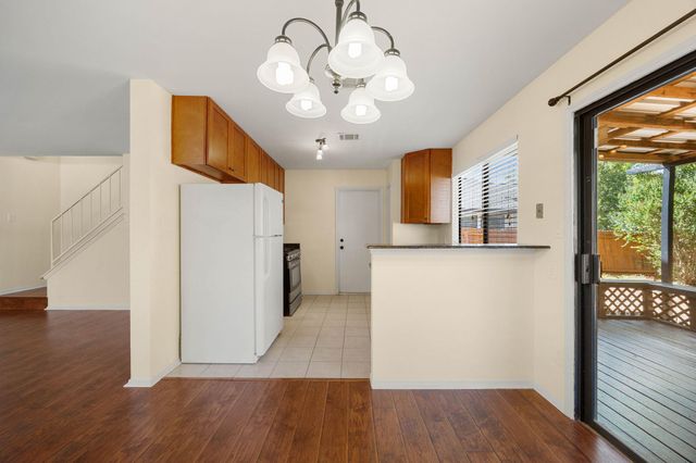 2409 Dowd LN, Austin, TX 78728