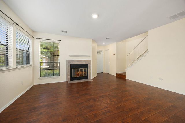 2409 Dowd LN, Austin, TX 78728