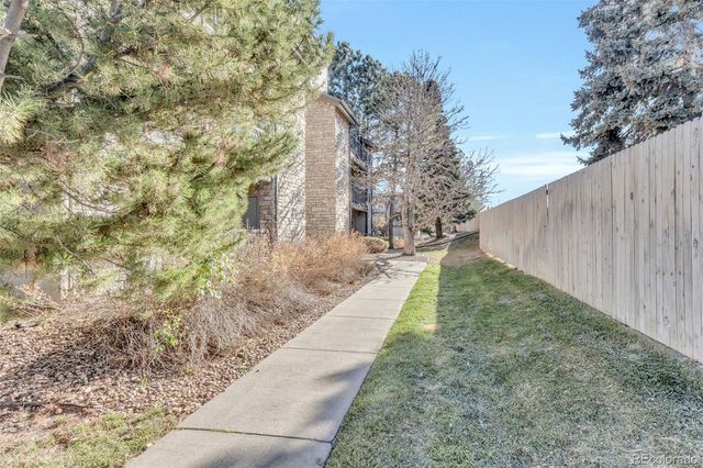 2575 S Syracuse Way J108, Denver, CO 80231