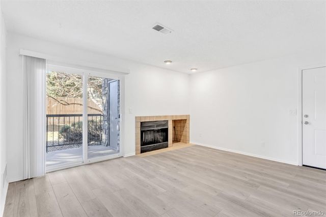 2575 S Syracuse Way J108, Denver, CO 80231