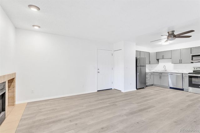 2575 S Syracuse Way J108, Denver, CO 80231