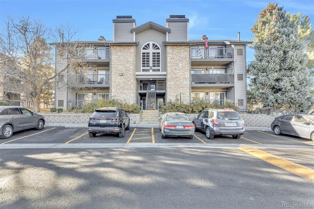 2575 S Syracuse Way J108, Denver, CO 80231