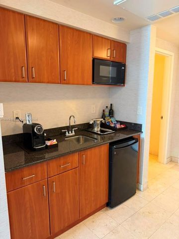 18001 Collins Ave 716, Sunny Isles Beach, FL 33160
