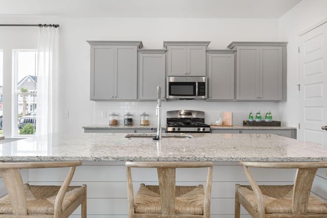 984 Scotch Bonnet Way, Summerville, SC 29485