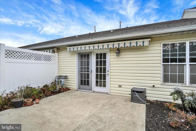 35 HAGARMAN DR, York, PA 17408