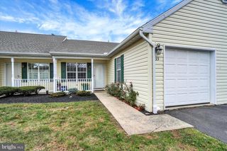35 HAGARMAN DR, York, PA 17408