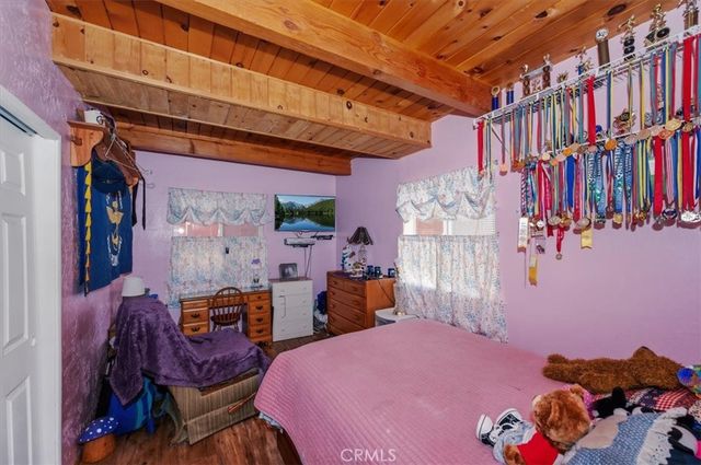 31175 All View, Running Springs, CA 92382