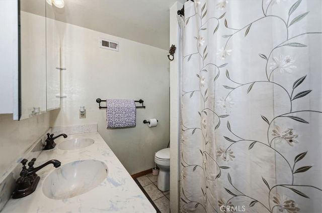 31175 All View, Running Springs, CA 92382