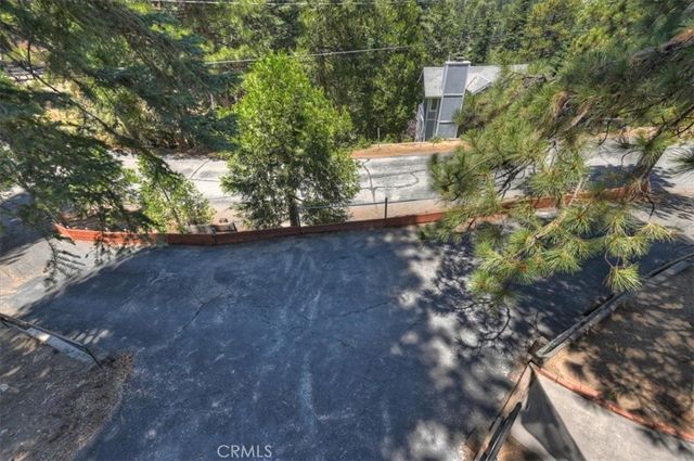 31175 All View, Running Springs, CA 92382