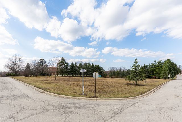 10 Country Manor Lane, Orland Park, IL 60467