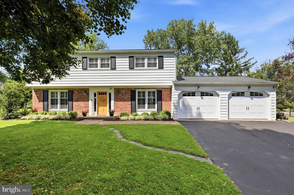 623 HILLSIDE RD, BLUE BELL, PA 19422 — exterior