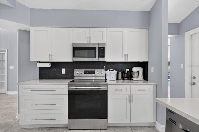 319 OAKWOOD COURT, Lake Mary, FL 32746