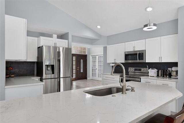 319 OAKWOOD COURT, Lake Mary, FL 32746