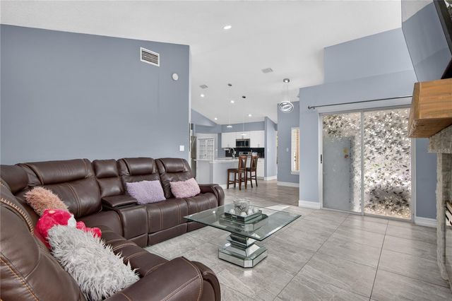 319 OAKWOOD COURT, Lake Mary, FL 32746