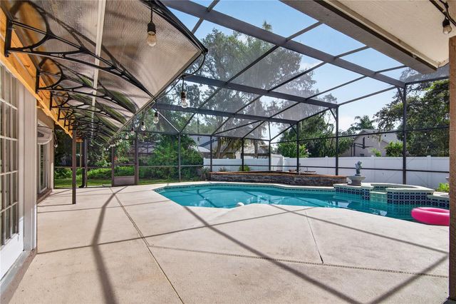 319 OAKWOOD COURT, Lake Mary, FL 32746